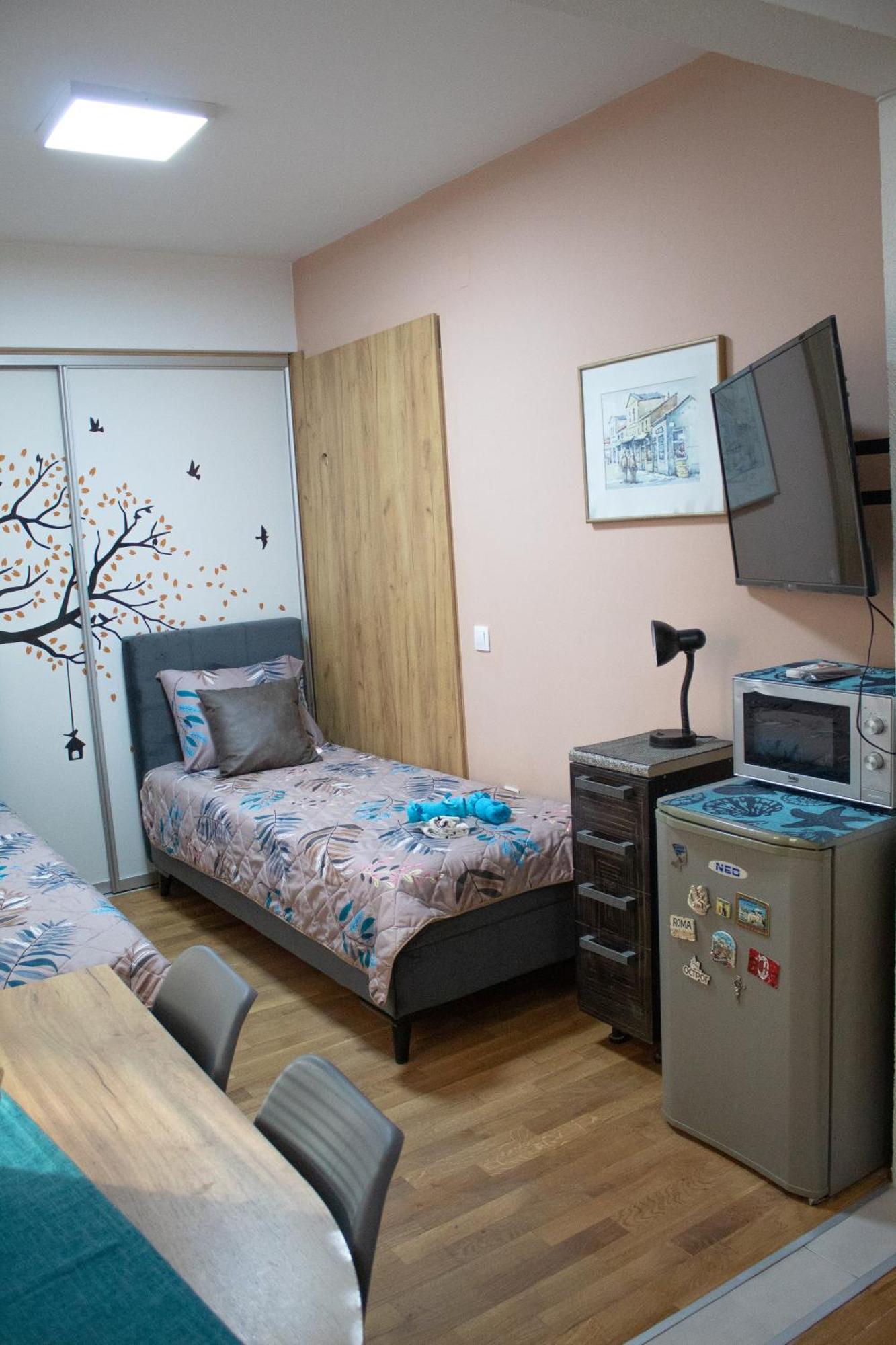 Citizen Apartment *